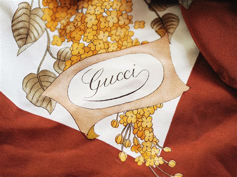 gucci triangle scarf|FIVE Ways To Authenticate A REAL Gucci Scarf .